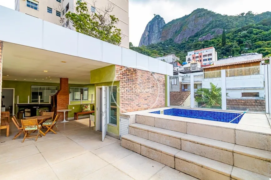 Foto 1 de Casa de Condomínio com 7 Quartos à venda, 595m² em Humaitá, Rio de Janeiro