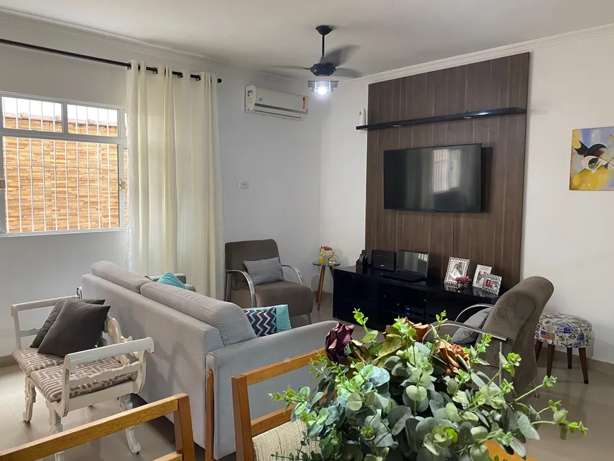 Foto 1 de Apartamento com 3 Quartos à venda, 136m² em Macuco, Santos