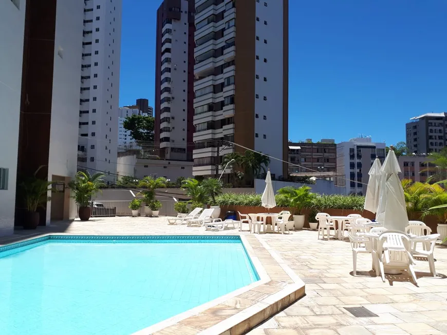 Foto 1 de Apartamento com 4 Quartos à venda, 152m² em Jardim Apipema, Salvador