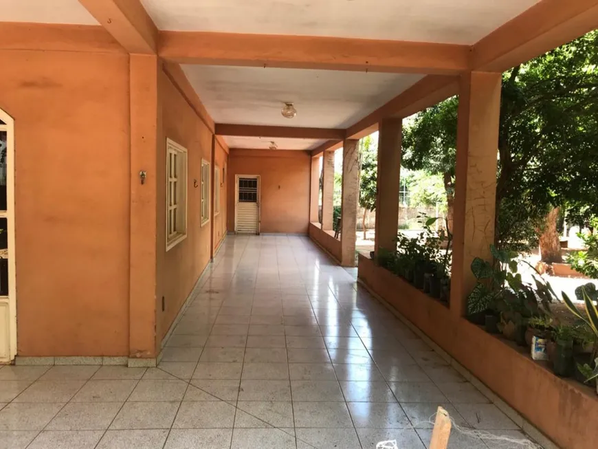 Foto 1 de Casa com 6 Quartos à venda, 742m² em Jardim Imperial, Cuiabá