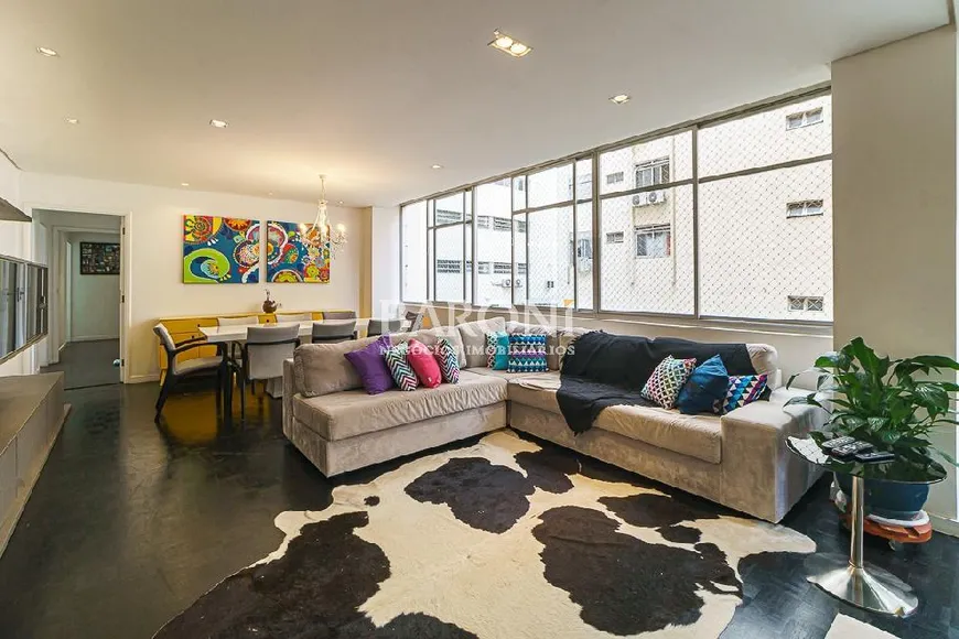 Foto 1 de Apartamento com 3 Quartos à venda, 145m² em Jardim Paulista, São Paulo