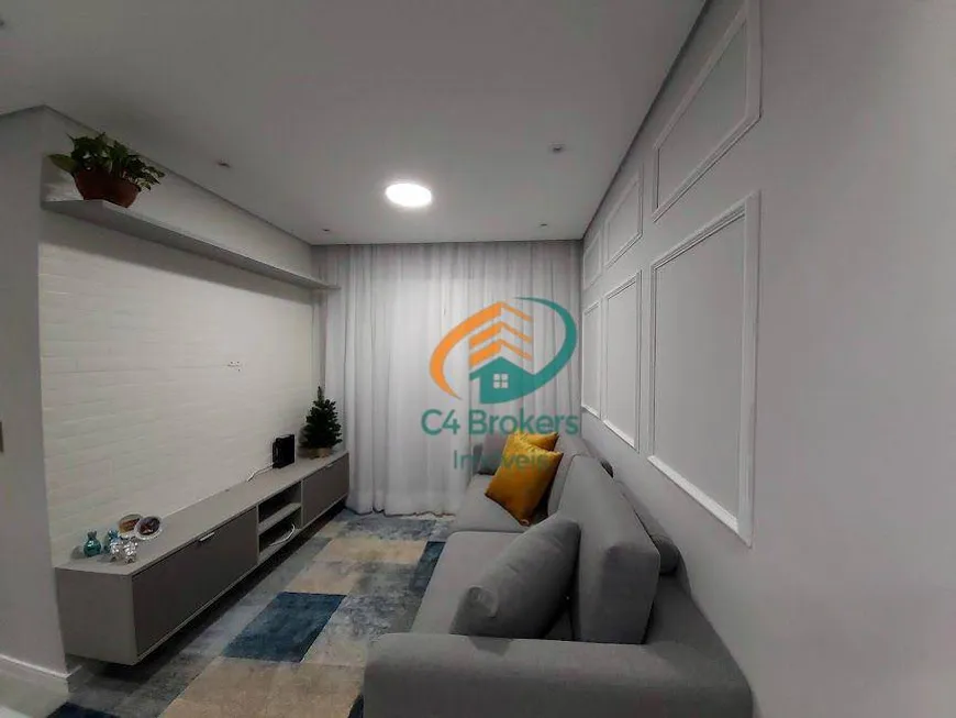 Foto 1 de Apartamento com 2 Quartos à venda, 50m² em Jardim Munhoz, Guarulhos