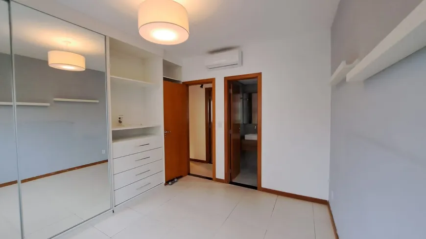 Foto 1 de Apartamento com 3 Quartos à venda, 80m² em Jardim Aeroporto, Lauro de Freitas