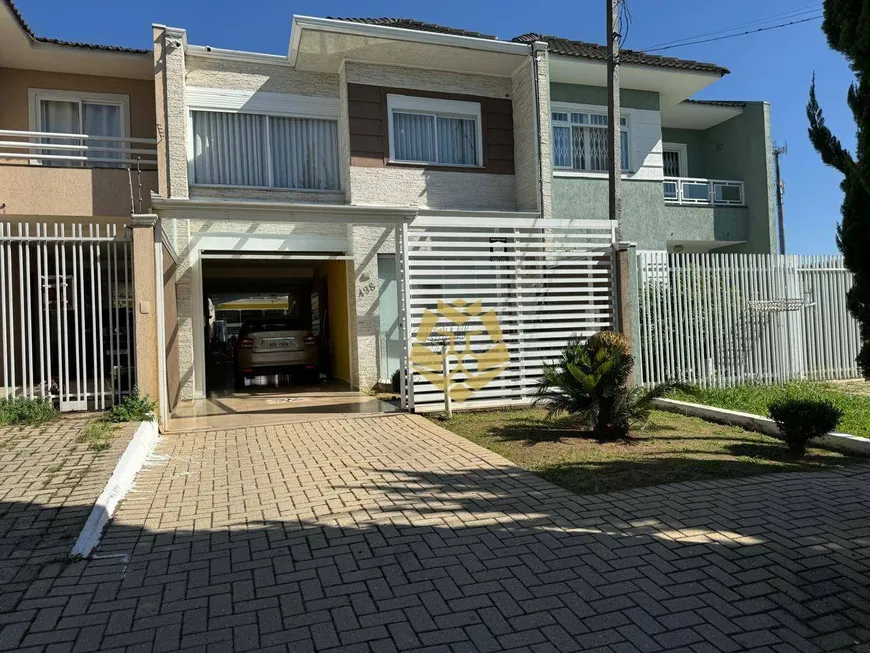 Foto 1 de Sobrado com 3 Quartos à venda, 207m² em Cidade Jardim, São José dos Pinhais