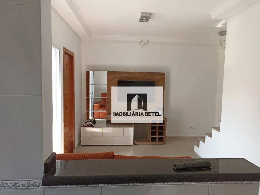 Foto 1 de Sobrado com 2 Quartos à venda, 107m² em Vila Cecilia Maria, Santo André