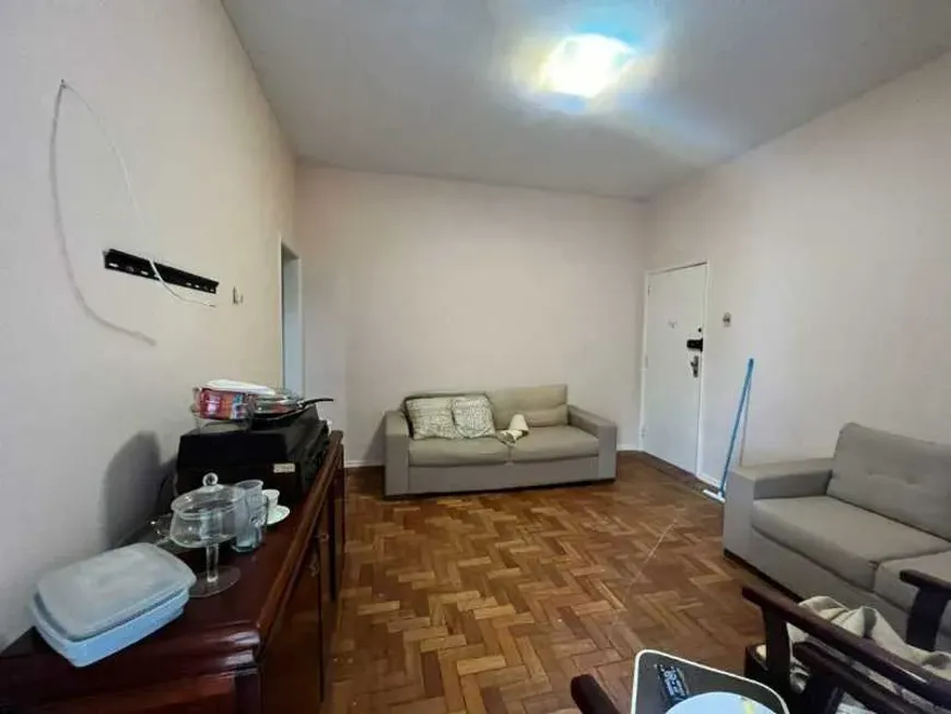 Foto 1 de Apartamento com 2 Quartos à venda, 69m² em Copacabana, Rio de Janeiro