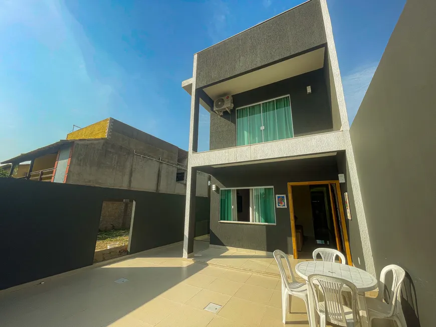 Foto 1 de Casa de Condomínio com 5 Quartos à venda, 150m² em Peró, Cabo Frio