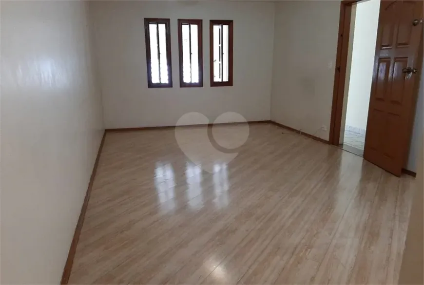 Foto 1 de Sobrado com 3 Quartos à venda, 193m² em Jardim, Santo André