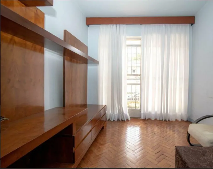 Foto 1 de Casa com 4 Quartos à venda, 230m² em Padre Eustáquio, Belo Horizonte