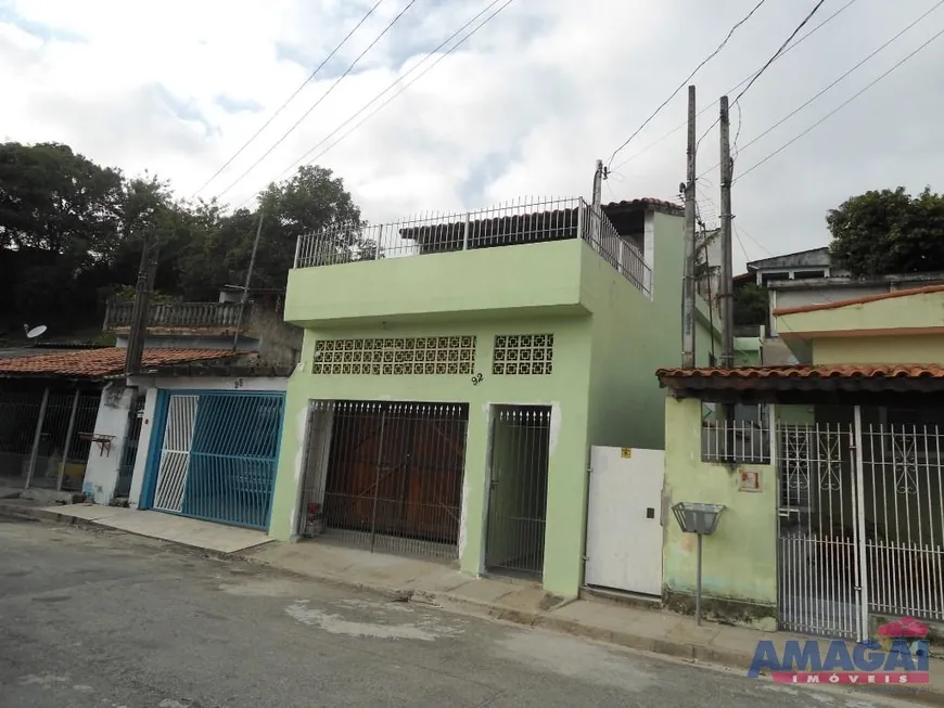 Foto 1 de Sobrado com 4 Quartos à venda, 195m² em Cidade Nova Jacarei, Jacareí