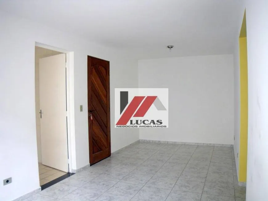 Foto 1 de Apartamento com 2 Quartos à venda, 53m² em Jardim Caiapia, Cotia