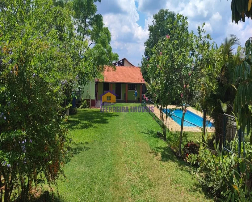 Foto 1 de Fazenda/Sítio com 3 Quartos à venda, 1000m² em Cachoeira, Ibiúna