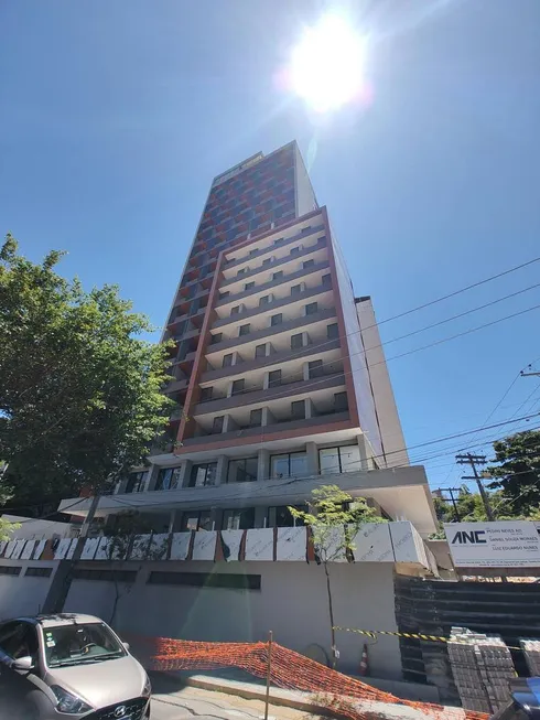 Foto 1 de Apartamento com 1 Quarto à venda, 24m² em Barra, Salvador