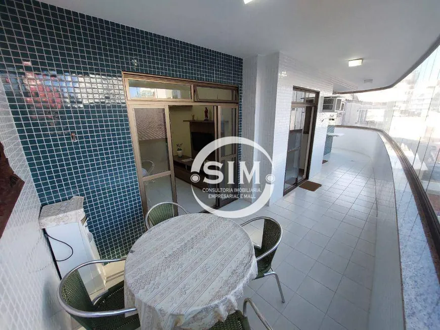 Foto 1 de Apartamento com 3 Quartos à venda, 128m² em Braga, Cabo Frio