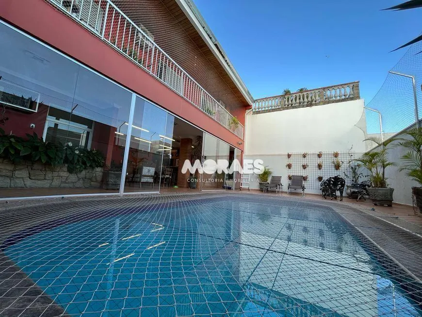 Foto 1 de Casa com 4 Quartos à venda, 311m² em Jardim Estoril IV, Bauru