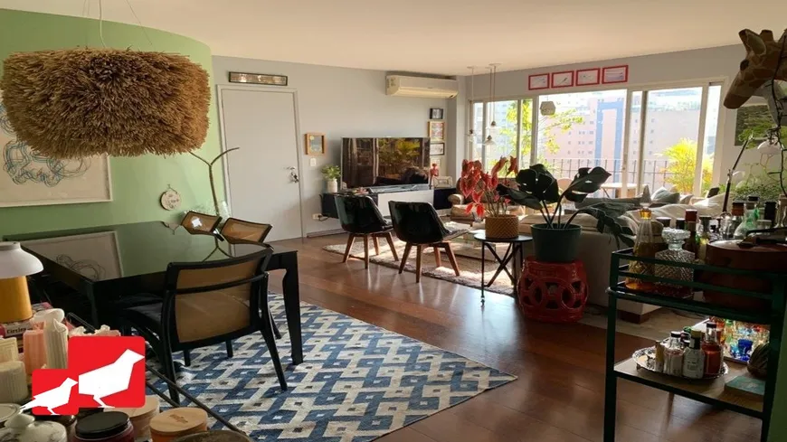 Foto 1 de Apartamento com 2 Quartos à venda, 119m² em Vila Madalena, São Paulo