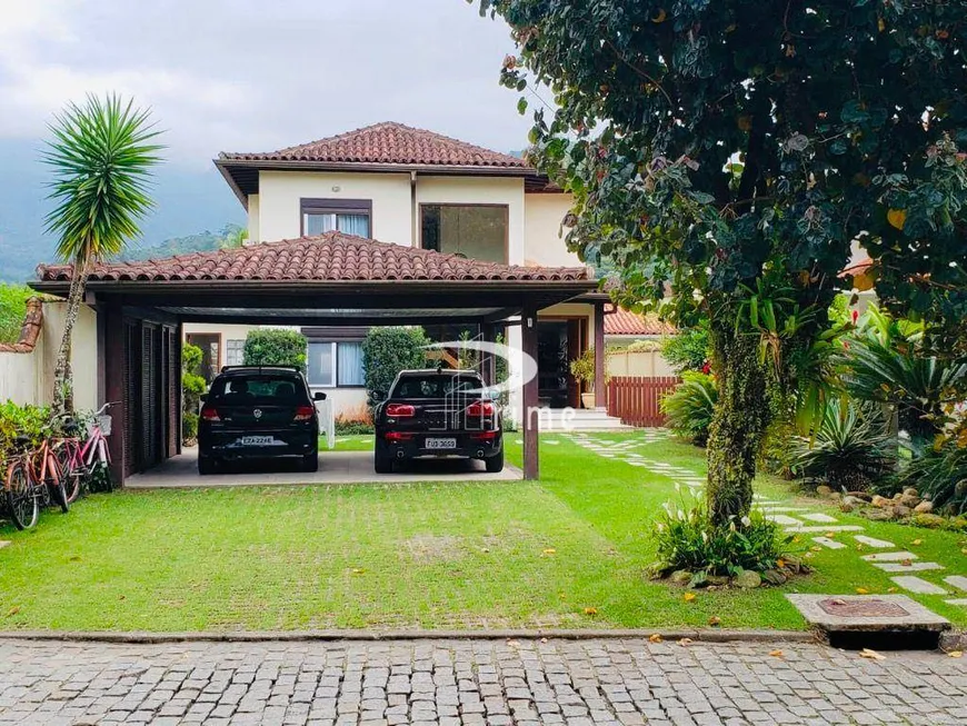 Foto 1 de Casa de Condomínio com 4 Quartos à venda, 400m² em Frade, Angra dos Reis