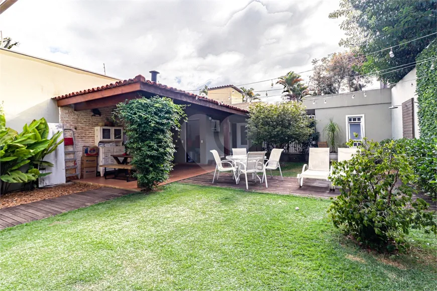 Foto 1 de Casa com 3 Quartos à venda, 238m² em Brooklin, São Paulo