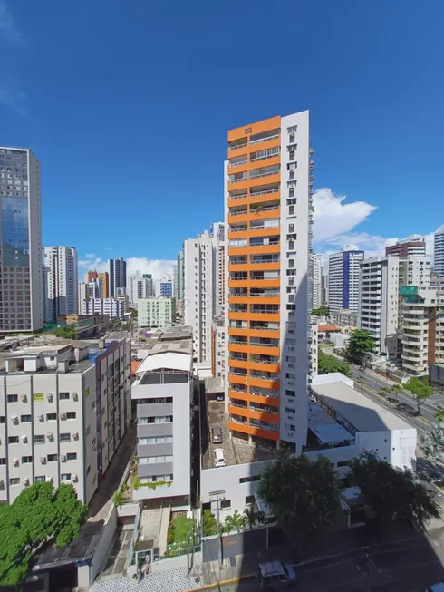 Foto 1 de Apartamento com 4 Quartos à venda, 143m² em Boa Viagem, Recife