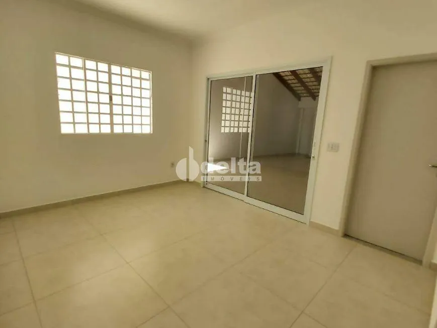 Foto 1 de Casa com 3 Quartos à venda, 225m² em Minas Gerais, Uberlândia