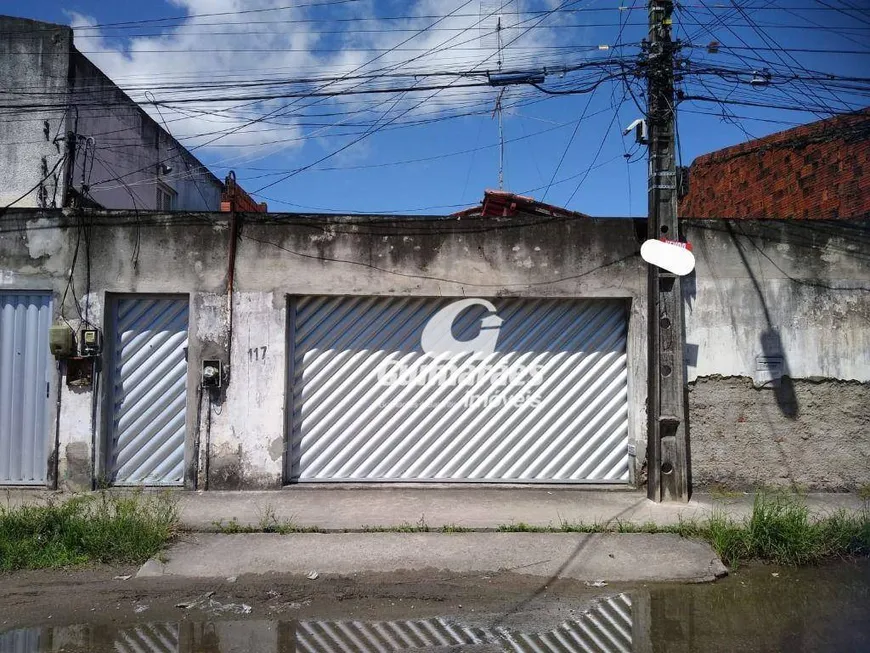 Foto 1 de Casa com 5 Quartos à venda, 136m² em Aerolândia, Fortaleza