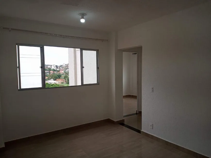 Foto 1 de Apartamento com 2 Quartos para alugar, 48m² em Varzea, Ibirite