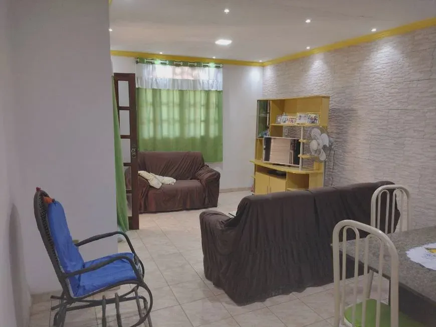 Foto 1 de Casa com 2 Quartos à venda, 70m² em Coutos, Salvador