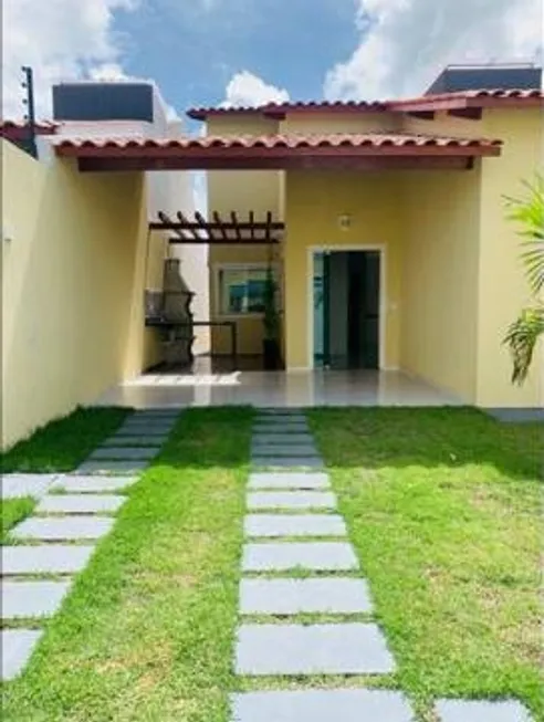 Foto 1 de Casa com 3 Quartos à venda, 82m² em Messejana, Fortaleza