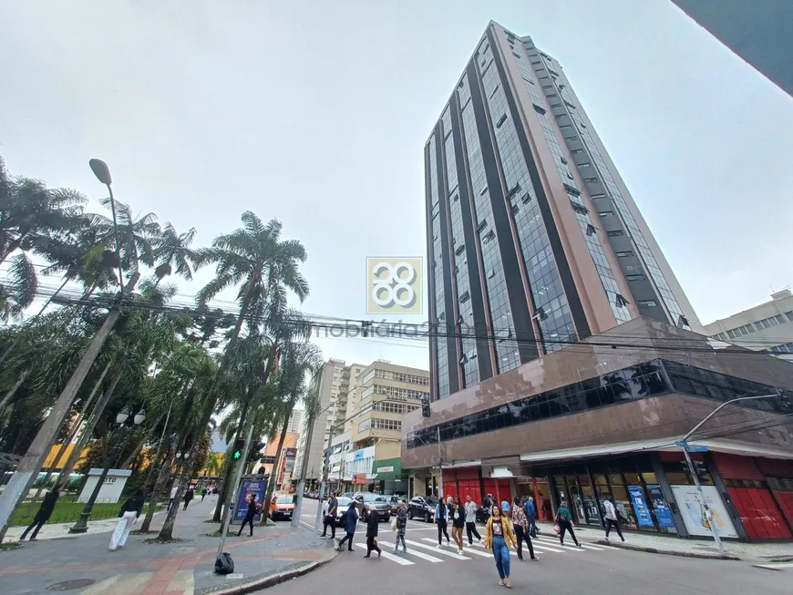 Foto 1 de Sala Comercial com 2 Quartos para alugar, 51m² em Centro, Curitiba