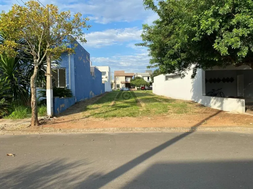 Foto 1 de Lote/Terreno à venda, 300m² em Cascata, Paulínia