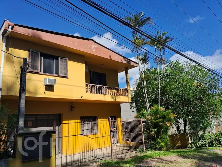 Foto 1 de Casa com 2 Quartos à venda, 266m² em Jardim Itú Sabará, Porto Alegre