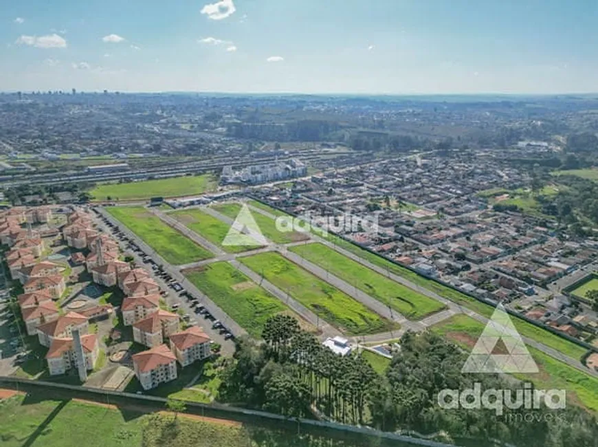 Foto 1 de Lote/Terreno à venda, 10m² em Uvaranas, Ponta Grossa