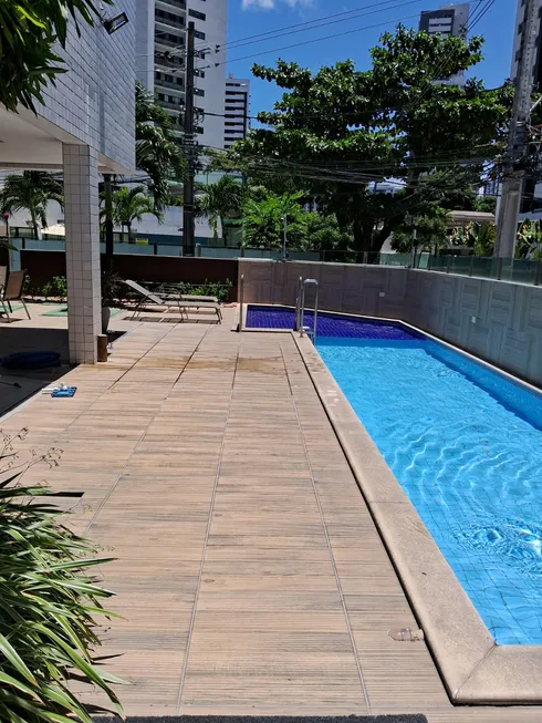 Foto 1 de Apartamento com 3 Quartos à venda, 85m² em Encruzilhada, Recife