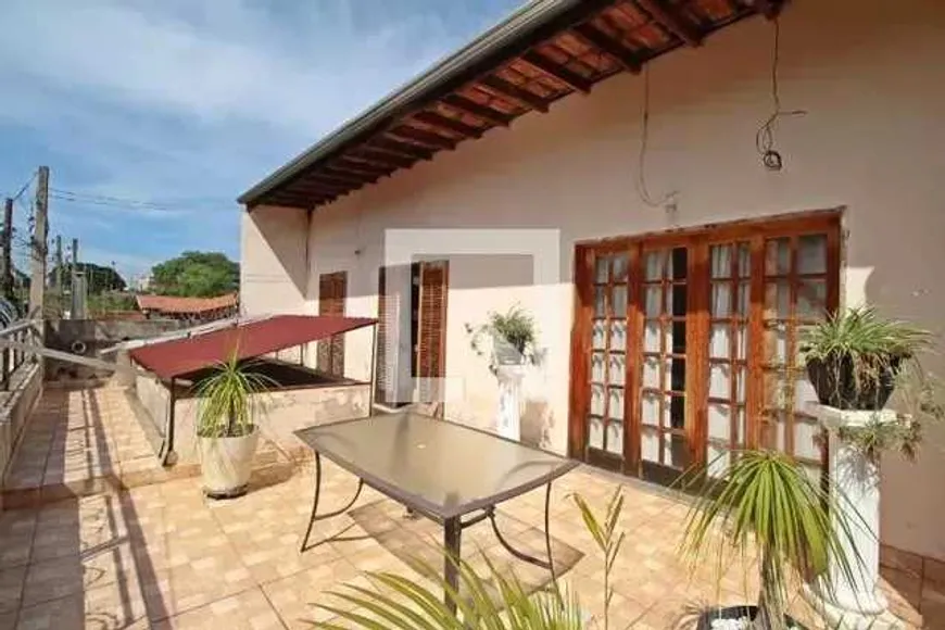 Foto 1 de Sobrado com 4 Quartos à venda, 700m² em Jardim Itatiaia, Campinas