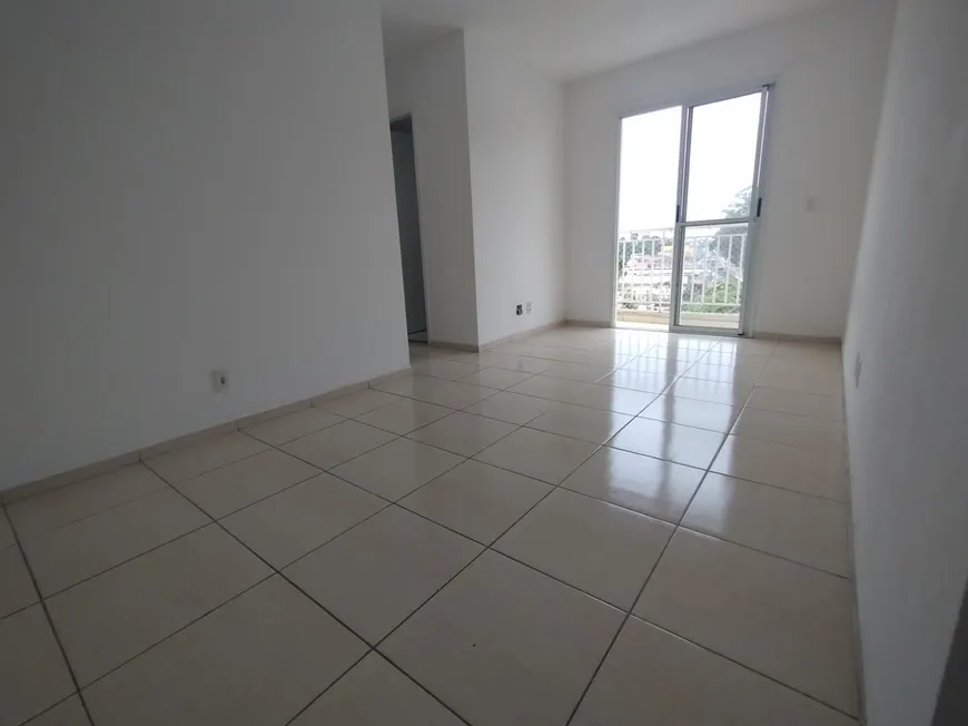 Foto 1 de Apartamento com 2 Quartos à venda, 52m² em Vila Pirajussara, São Paulo