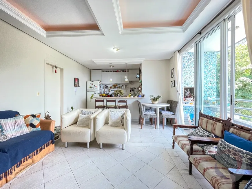 Foto 1 de Apartamento com 3 Quartos à venda, 99m² em Jurerê, Florianópolis