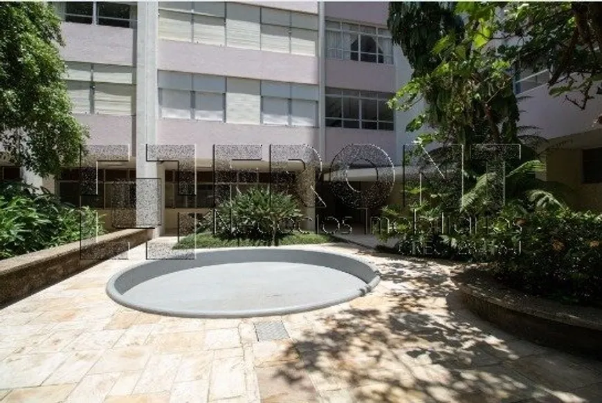 Foto 1 de Apartamento com 3 Quartos à venda, 156m² em Santa Cecília, São Paulo