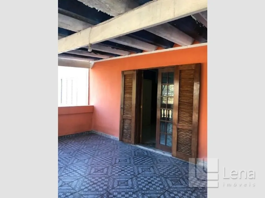 Foto 1 de Sobrado com 2 Quartos à venda, 241m² em Jardim Alzira Franco, Santo André