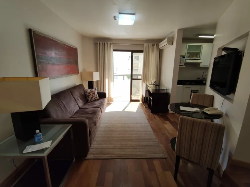 Foto 1 de Flat com 1 Quarto para alugar, 48m² em Bela Vista, São Paulo