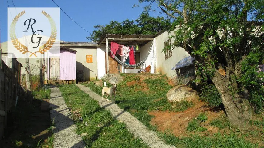 Foto 1 de Casa com 3 Quartos à venda, 80m² em Jardim Fiúza, Viamão