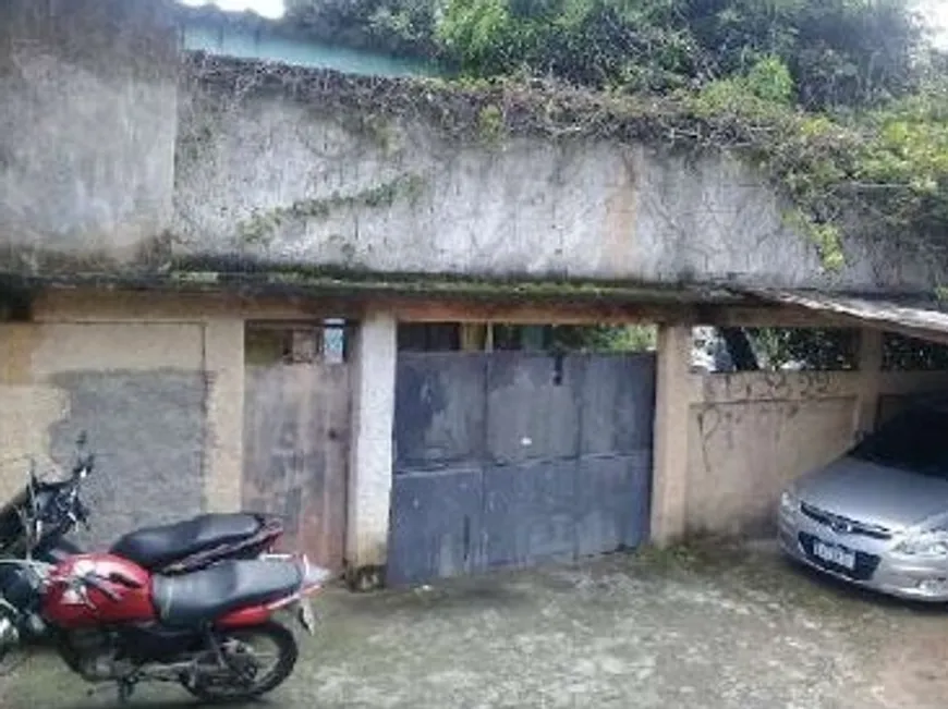 Foto 1 de Casa com 2 Quartos à venda, 155m² em Olavo Bilac, Duque de Caxias