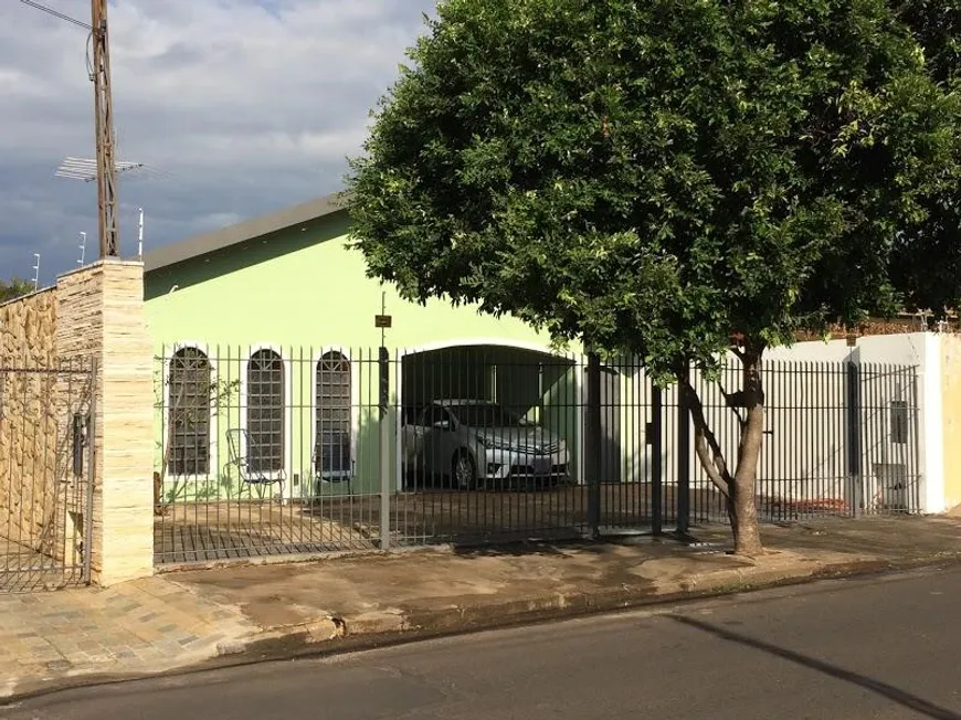 Foto 1 de Casa com 3 Quartos à venda, 134m² em Vila Lemos, Bauru