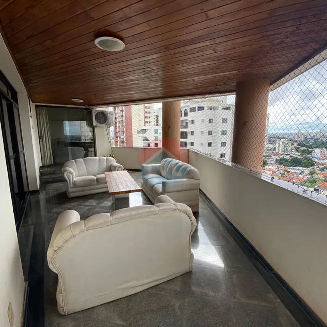 Foto 1 de Apartamento com 3 Quartos à venda, 320m² em Goiabeiras, Cuiabá