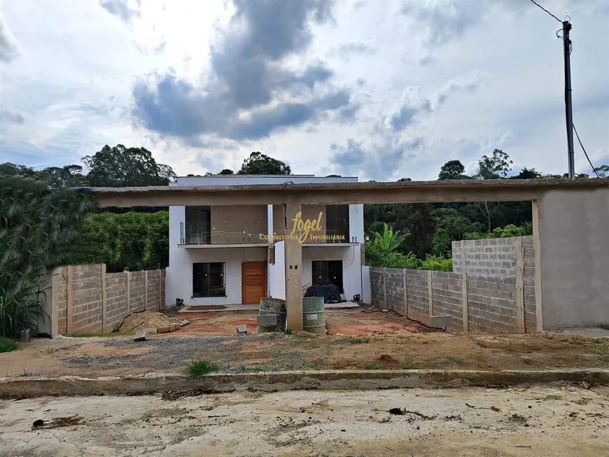 Foto 1 de Casa com 3 Quartos para alugar, 160m² em Novo Horizonte, Juiz de Fora