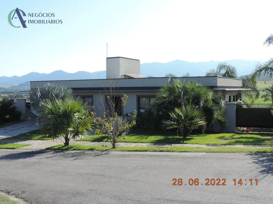 Foto 1 de Casa de Condomínio com 4 Quartos à venda, 440m² em Condominio Village da Serra, Tremembé