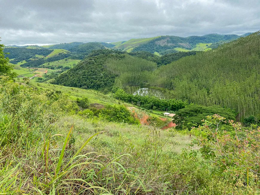 Foto 1 de Lote/Terreno à venda, 4900m² em Secretário, Petrópolis