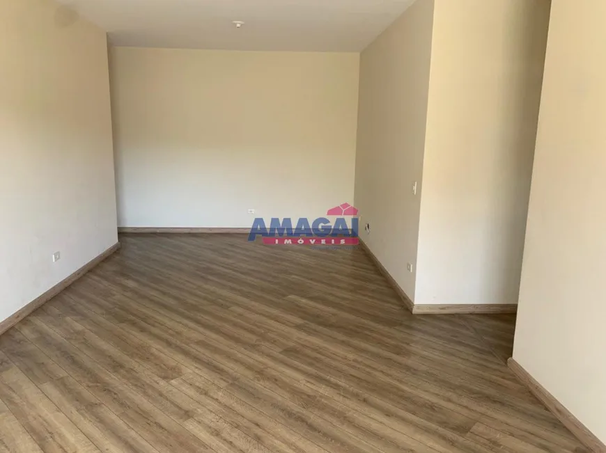 Foto 1 de Apartamento com 3 Quartos à venda, 108m² em Santa Cruz dos Lazaros, Jacareí