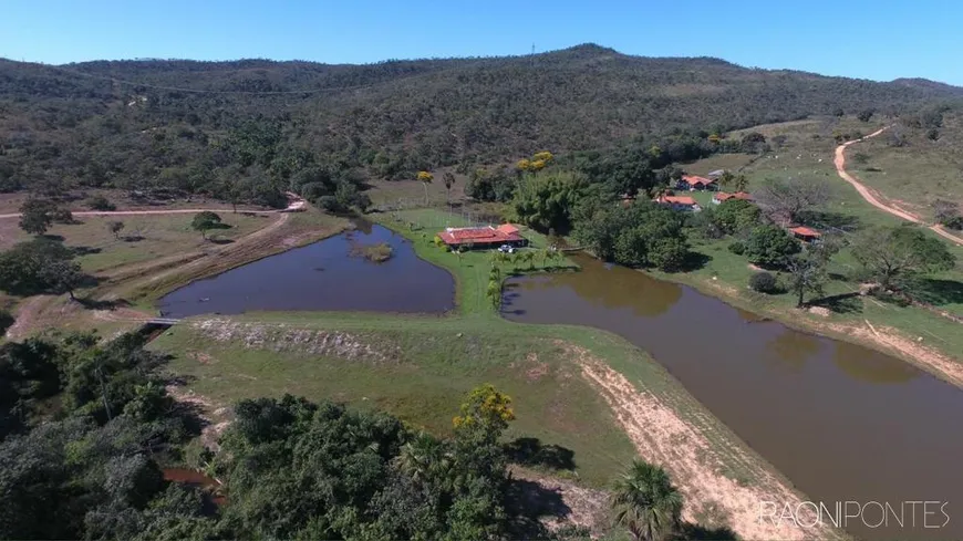 Foto 1 de Fazenda/Sítio com 30 Quartos à venda, 94041000m² em Zona Rural, Ipameri