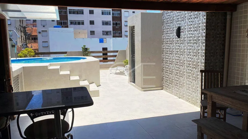 Foto 1 de Casa com 3 Quartos à venda, 200m² em Boqueirão, Santos