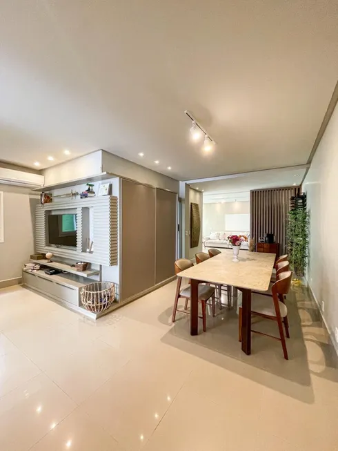 Foto 1 de Casa de Condomínio com 3 Quartos à venda, 183m² em Parque das Laranjeiras, Goiânia